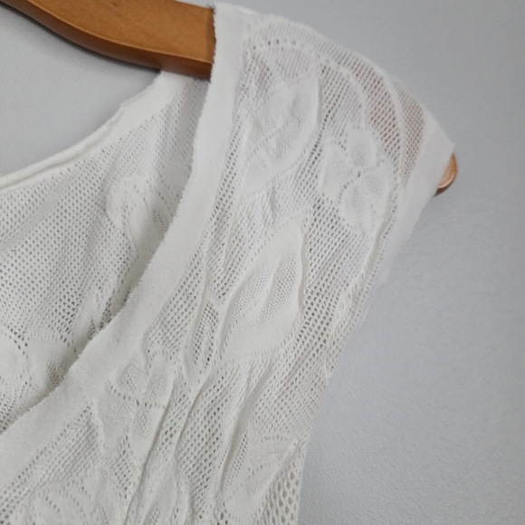 * SOLD Bebe Laser Cut Nylon Top XS/ S - Picture 4 of 5